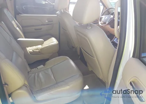 2009 Cadillac Escalade Esv Standard z USA, uszkodzony, nr VIN 1GYFK26269R263525